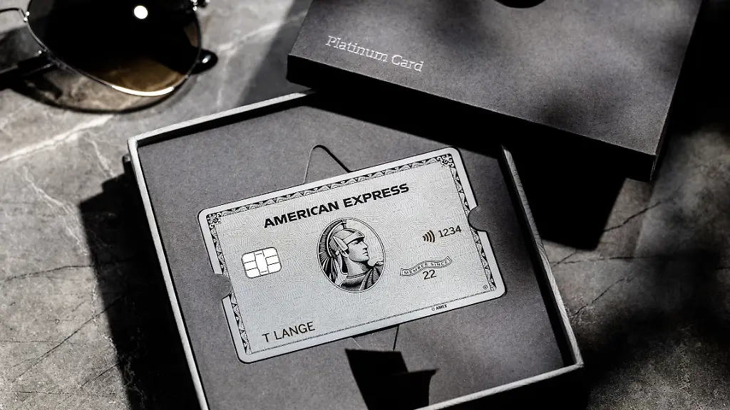 American Express Platinum Card: Startbonus und Leistungen im Detail