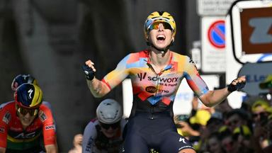 Erfolgreicher Auftakt für Lorena Wiebes bei der Tour de France Femmes