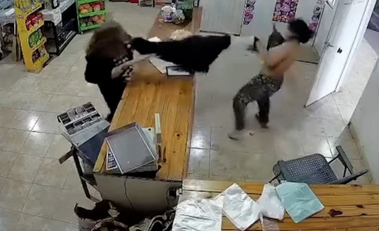 Frau versucht Raubüberfall in Argentinien während Moment der Unaufmerksamkeit