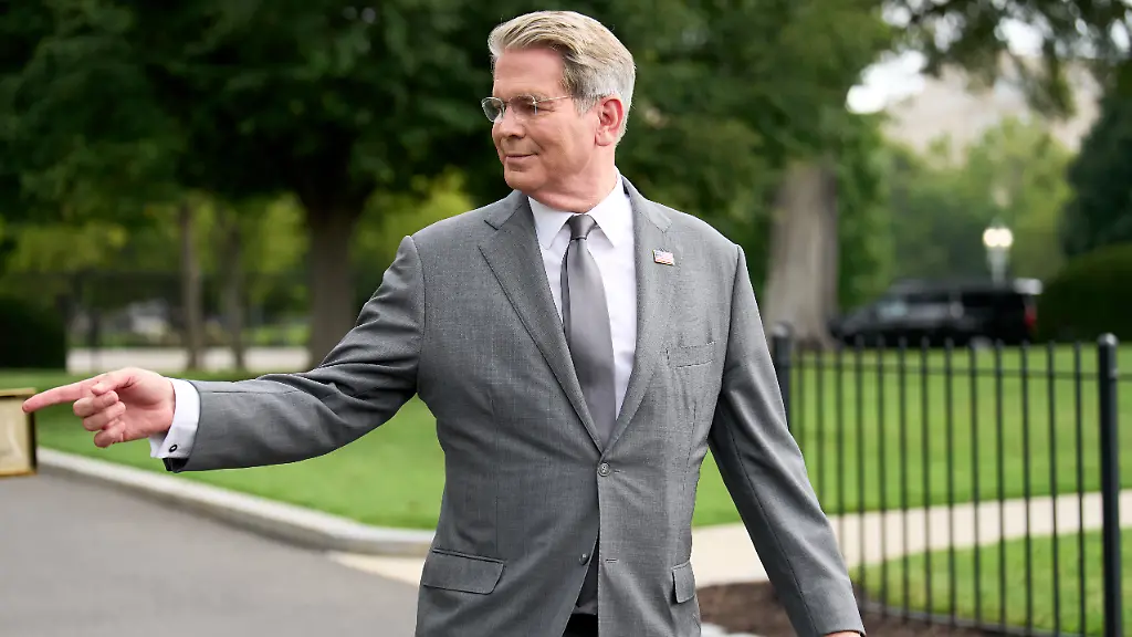 Der US-Finanzminister kündigt härteste Iran-Sanktionen an