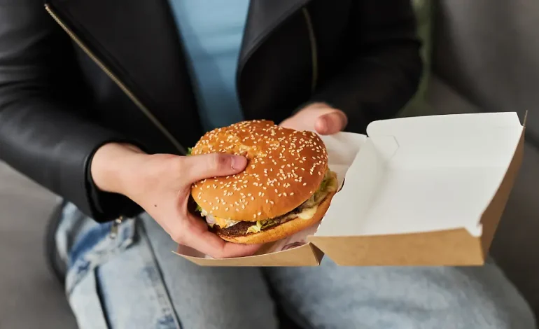 Kampf gegen Verpackungsmüll in der EU: Neue Regeln für Burger-Boxen und mehr