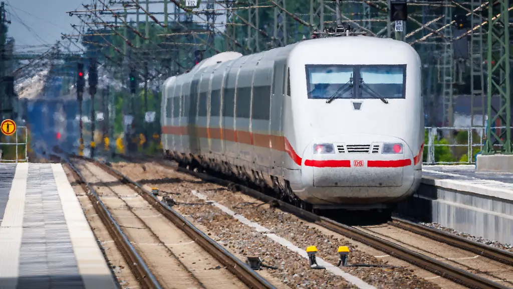 Änderungsplan bei der Deutschen Bahn nach Sanierungsproblemen