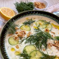Kreative Küche trotz kleinem Budget: Erfrischende Rezepte für heiße Tage