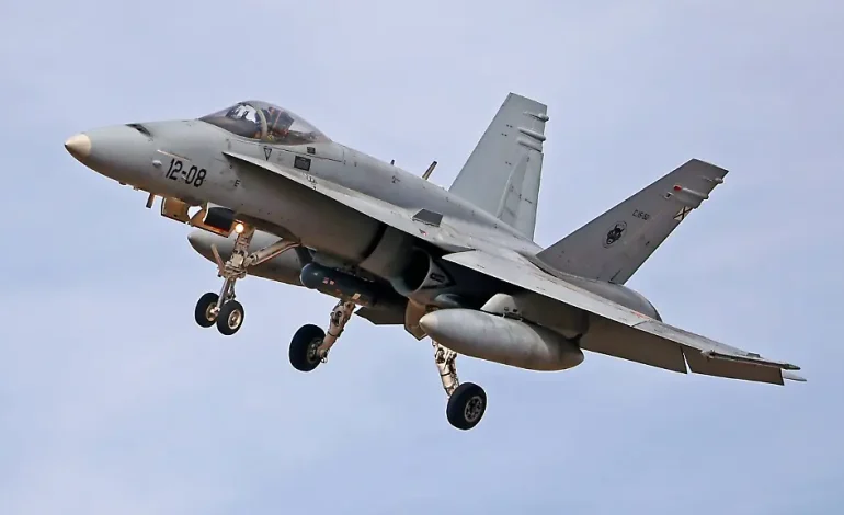 Spanischer Kampfjet schießt Drohne über Rumänien ab