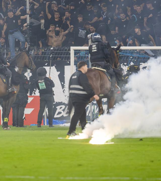Kicker-Chefredakteur zu Fan-Ausschreitungen: Geldstrafen reichen nicht