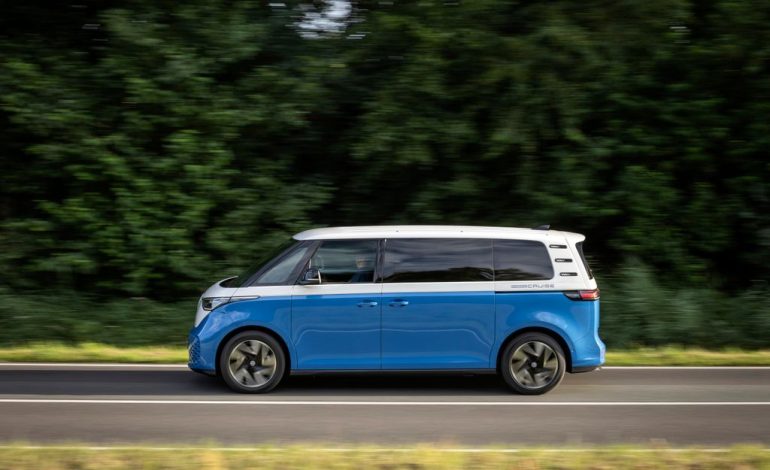 VW ID.California Cruise: Minimalistischer E-Camper für den Caravan Salon