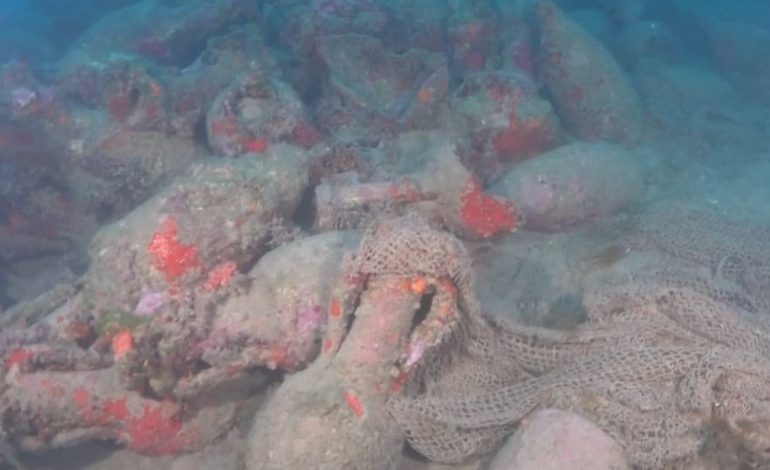 Antikes Schiffswrack vor Sizilien entdeckt
