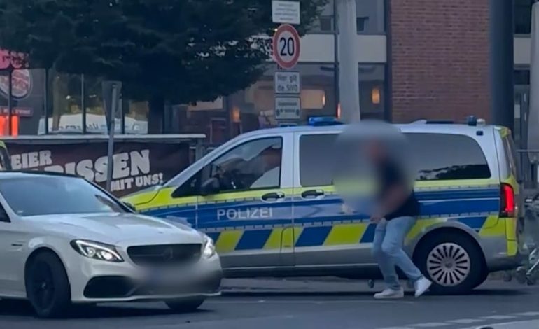Verfolgungsjagd in Dortmund: Mercedes-Fahrer entkommt der Polizei