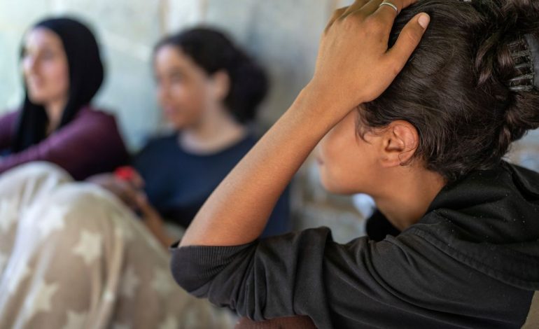Kinder und Jugendliche auf sich allein gestellt in Ceuta