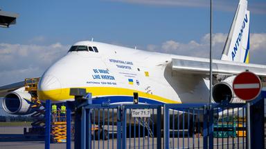 Sicherheitslücke am Flughafen Leipzig: Drohnenfund nahe ukrainischer Antonow-Maschinen