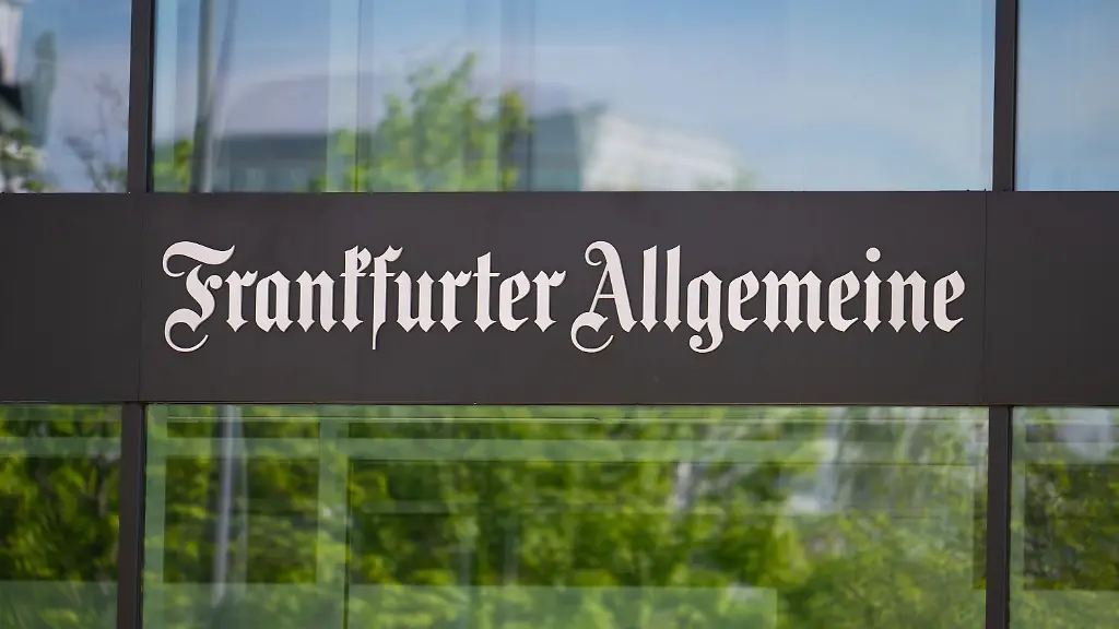 Moskau schreibt FAZ-Journalisten zur internationalen Fahndung aus