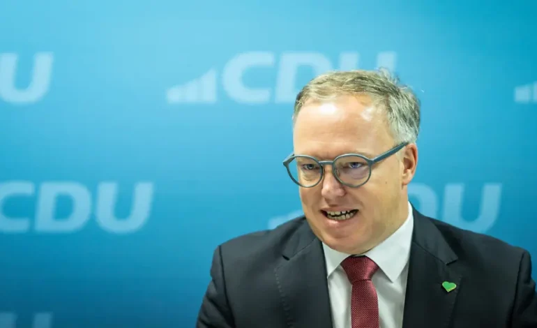 Politische Turbulenzen in Thüringen: Voigt steht vor Herausforderungen