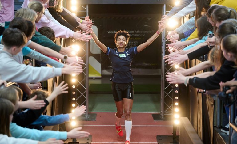 Malaika Mihambo im Gespräch über Demokratie und Sport