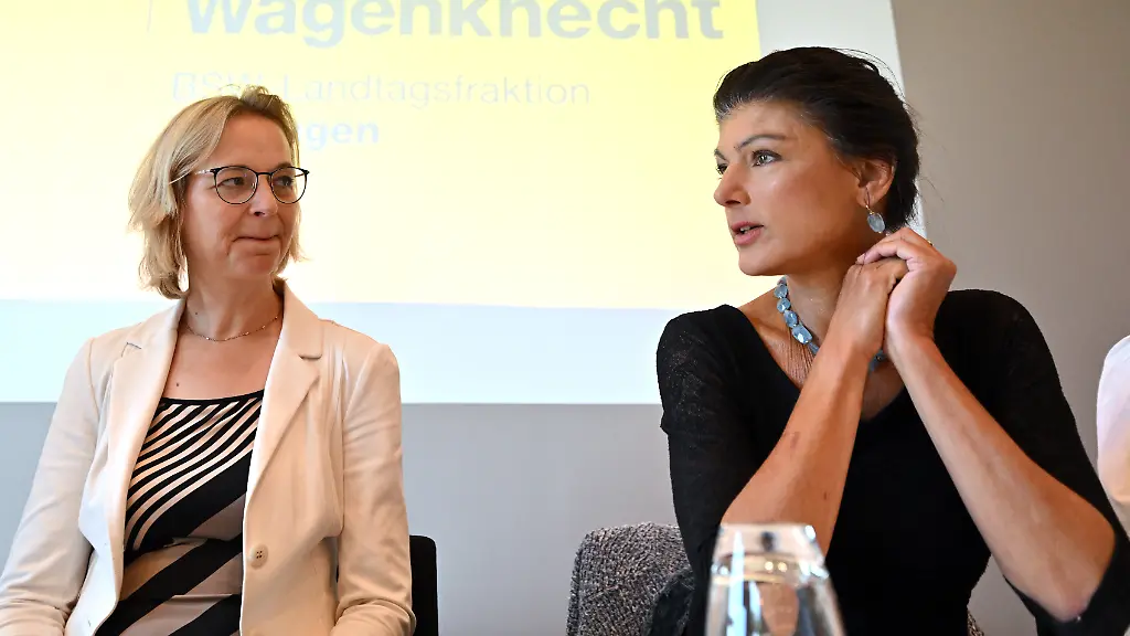 Streit um Brombeer-Koalition: Unterstützung für Voigt und Diskussion über Sonderparteitag