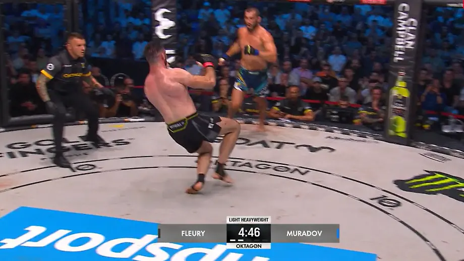 Islam Makhachev: Triumph und Rekord in der UFC