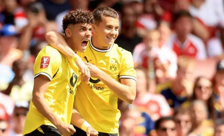 Karetsas und BVB-Teenager beeindrucken gegen Arsenal