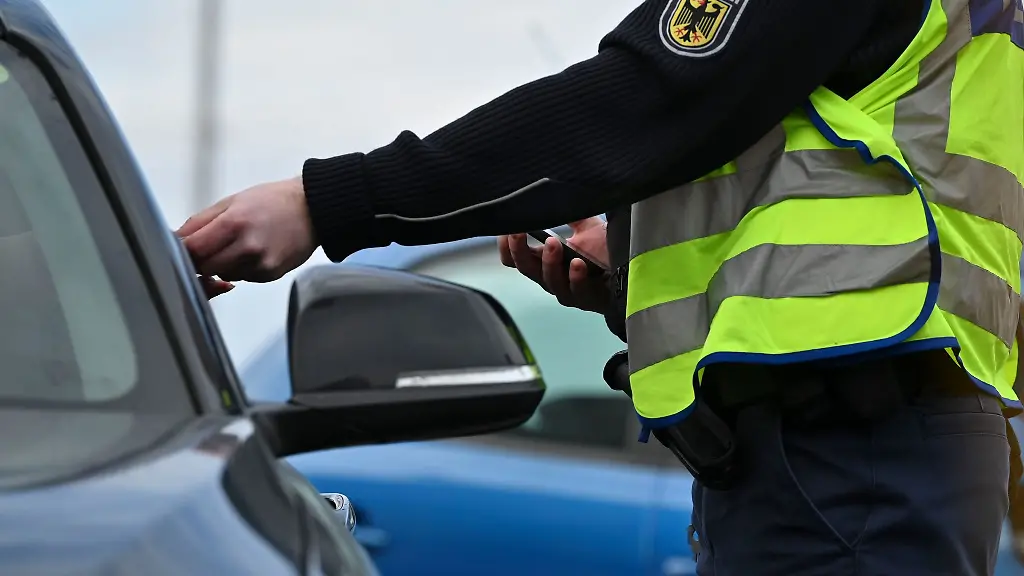 Österreicher in Baden-Württemberg gefasst: Rückkehr ins Gefängnis