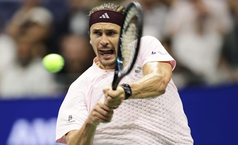Zverev erreicht Halbfinale der US Open