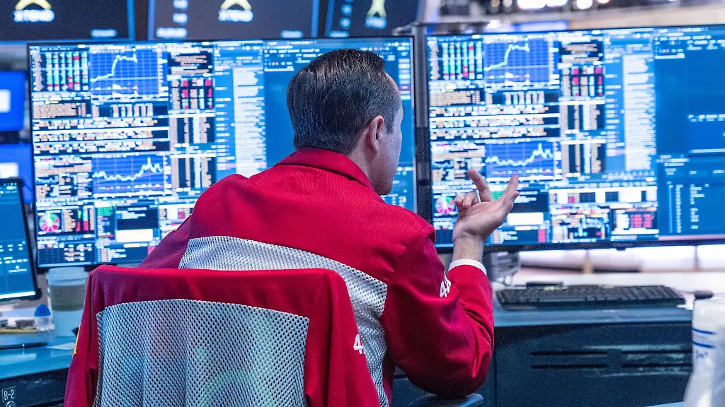 Wall Street im Minus: Anleger besorgt über KI-Bremsen