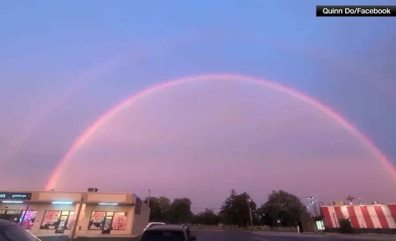 Besonderes Wetterphänomen in New Jersey: Rosa leuchtender Regenbogen