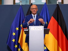 Ein außergewöhnlicher Wahlabend: Kommunikative Besonderheiten und politische Spannungen