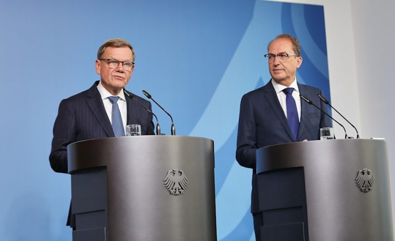 Außenminister Wadephul äußert sich zum Drohnen-Anschlag