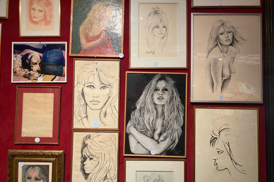Erfolgreiche Auktion von Brigitte Bardots Nachlass in Paris