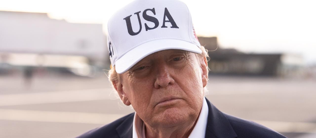 Trump lehnt strengere KI-Regulierung ab trotz Bedenken aus der Tech-Branche