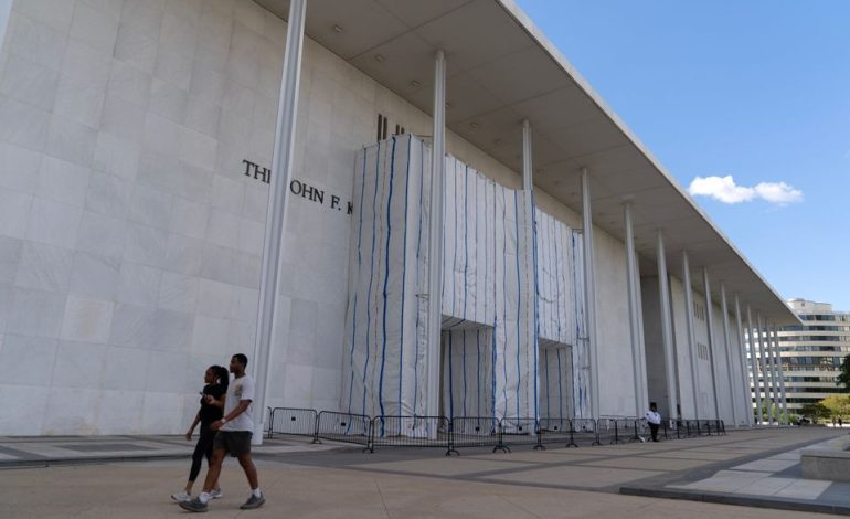 Trump und das Kennedy Center: Ein Machtkampf um Namen und Einfluss