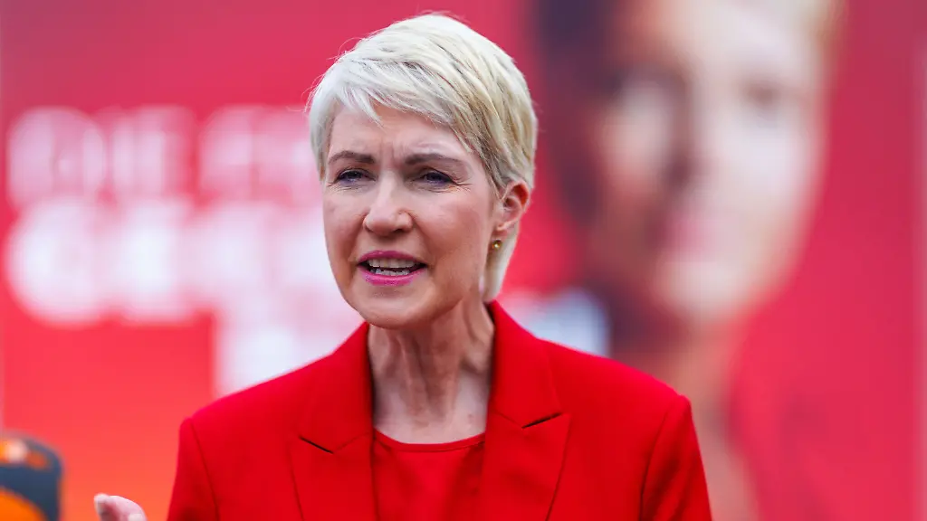 Proteste gegen AfD-Erfolge: Schwesig will Einfluss stoppen