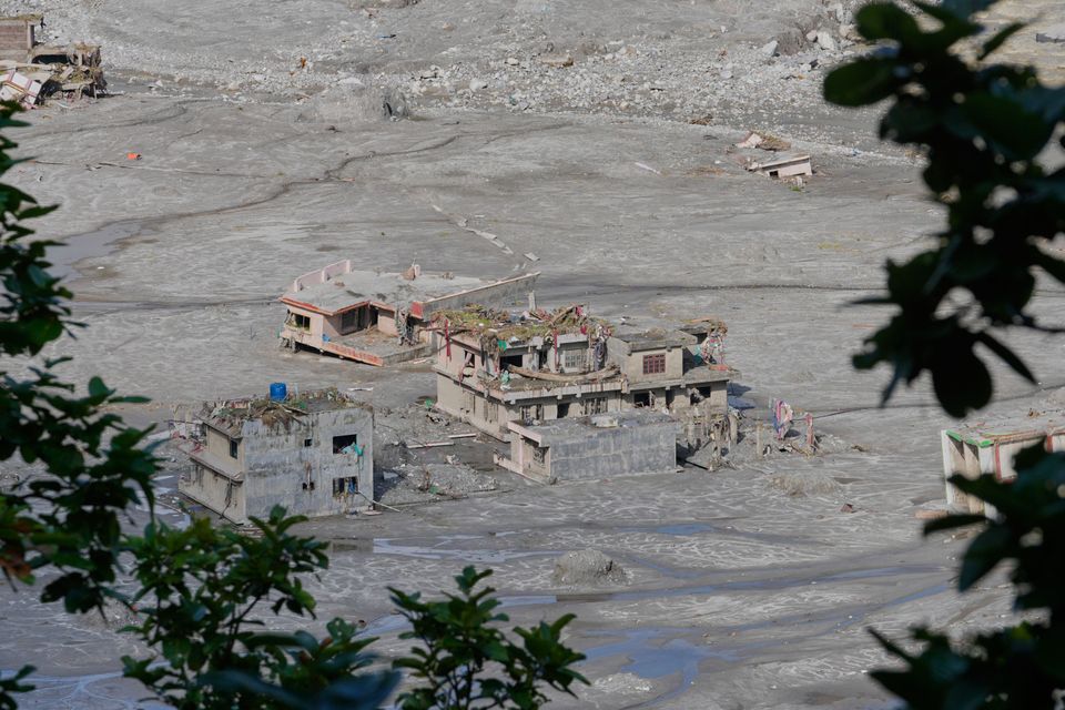 Verheerende Flutkatastrophe in Nepal: Ursachen und Folgen