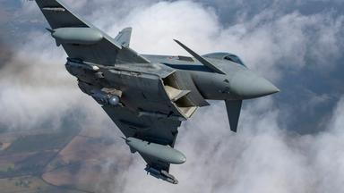 Nato-Kampfflugzeuge schießen Drohne über Litauen ab