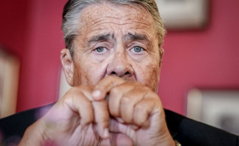 Sigmar Gabriel sieht Krisen in der Demokratie und warnt vor Zusammenarbeit mit der Linken