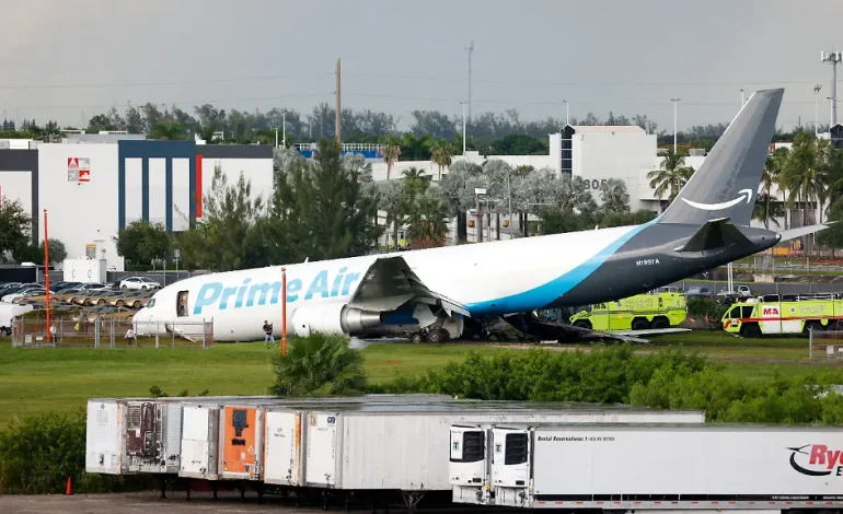 Fünf Tote bei Unfall von Amazon-Frachtflugzeug am Flughafen Miami