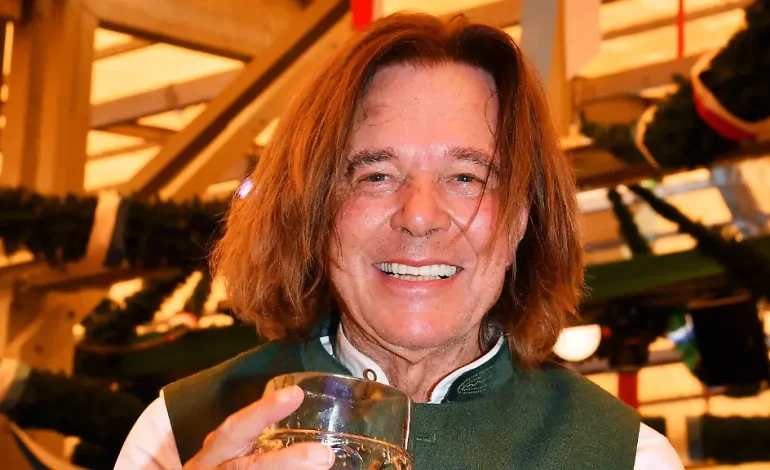 Jürgen Drews feiert gesund auf dem Oktoberfest