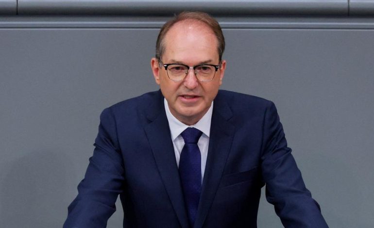 Dobrindt Verteidigt Höhere Ausgaben des Innenministeriums