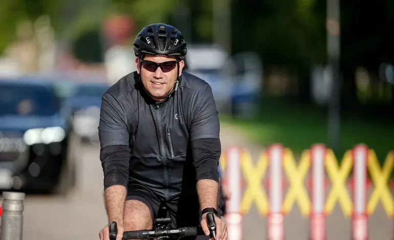 Verletzung von Lars Klingbeil: Kreuzbandriss beim Radtraining