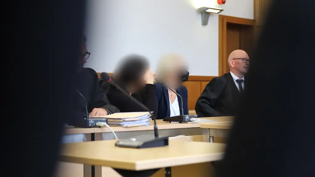 Zwei Polizistinnen aus dem Dienst entfernt nach Vorfall bei Verkehrskontrolle