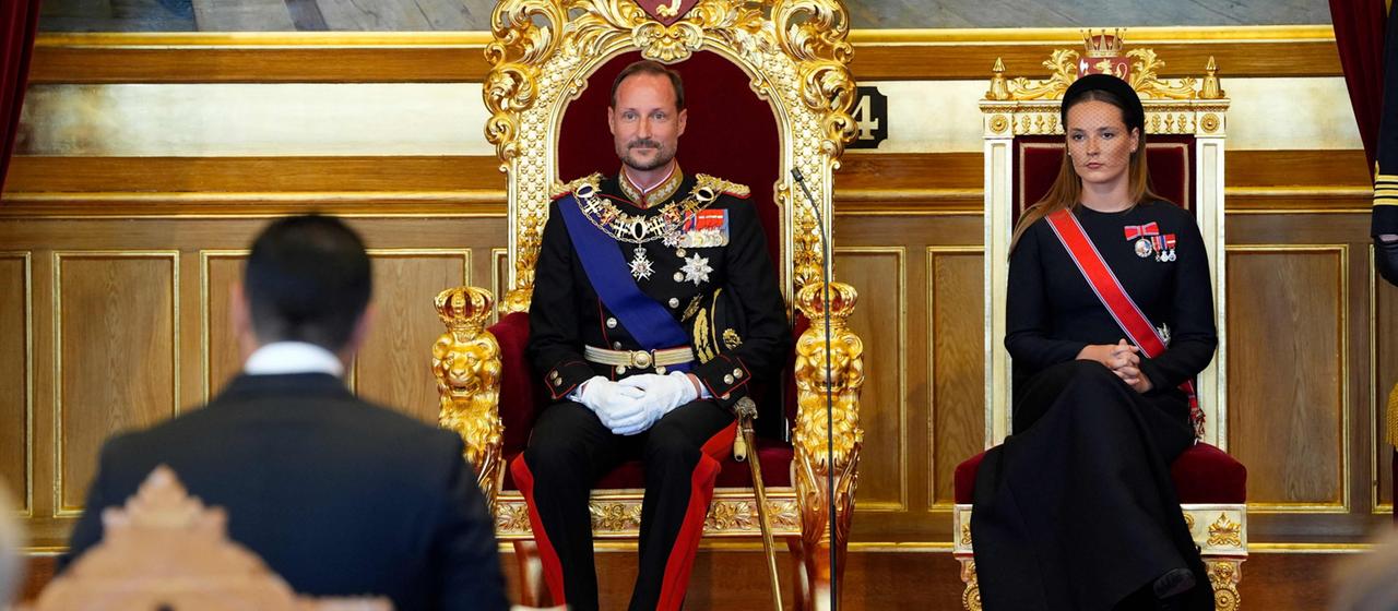 Eid und Amtsantritt von König Haakon VIII. in Norwegen
