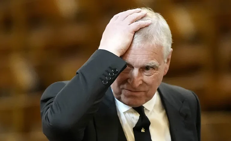Prinz Andrew drohen Probleme wegen Wegerecht