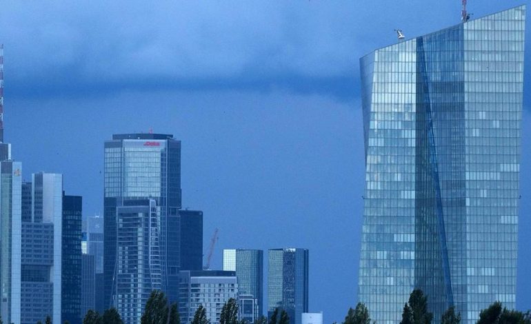 EZB erhöht Leitzins zur Inflationsbekämpfung
