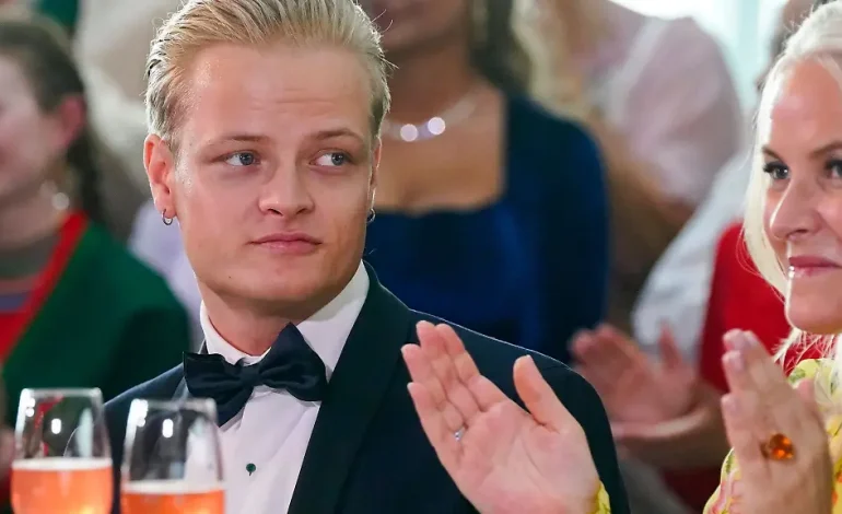 Marius Borg Høiby stimmt längerer U-Haft zu