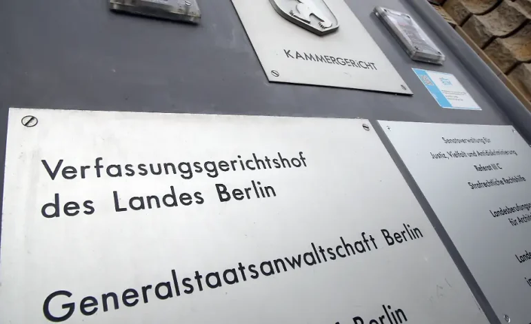 IS-Rückkehrerin steht in Berlin vor Gericht