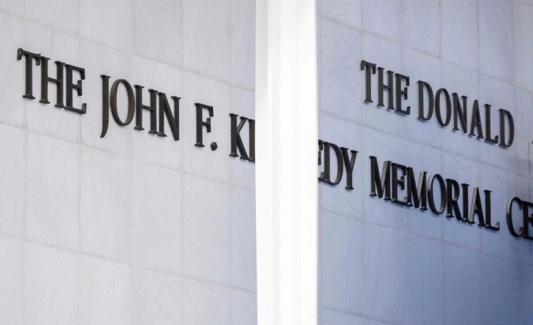 Auseinandersetzungen und Herausforderungen für das Kennedy Center