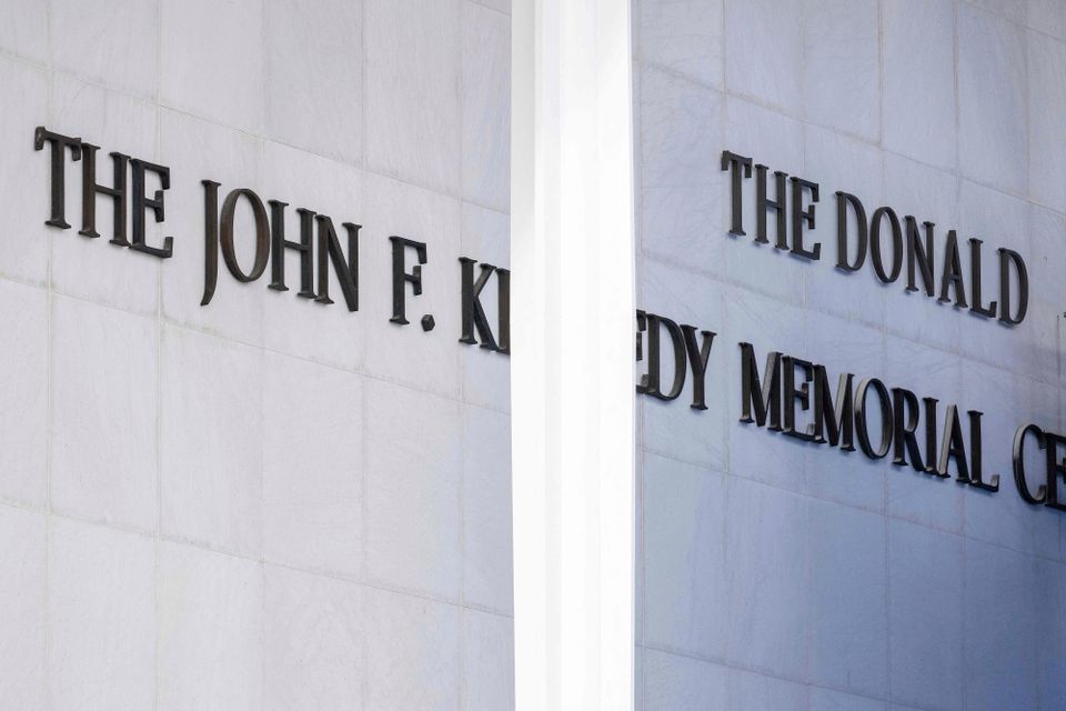 Auseinandersetzungen und Herausforderungen für das Kennedy Center