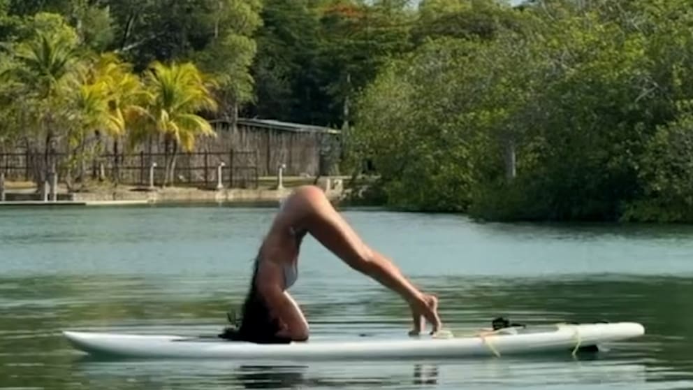 Dua Lipas beeindruckende Balance auf dem Paddleboard