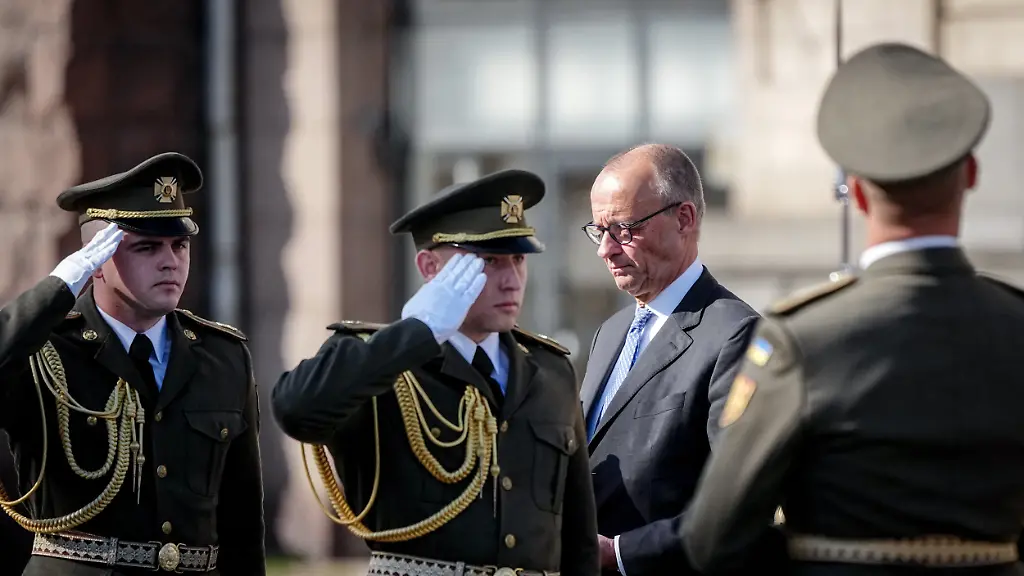 Kritik an Schröders Treffen mit Putin