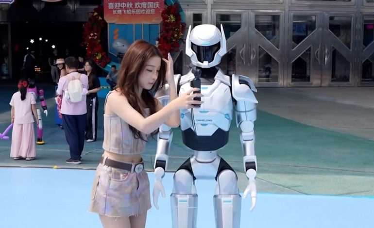 Eröffnung des weltweit ersten Roboterparks in China