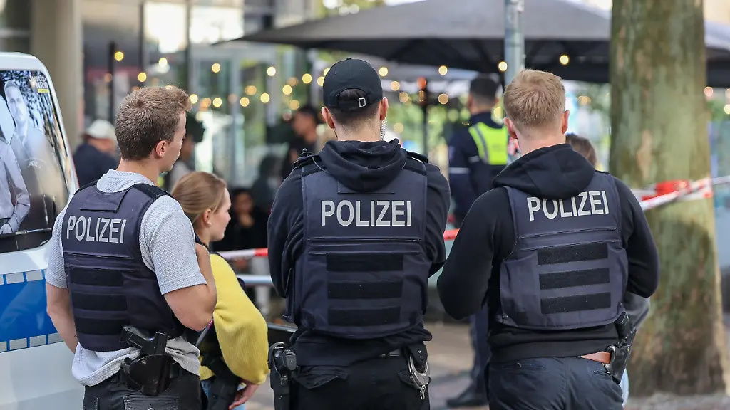 Polizei sucht drei Männer nach Häftlingsbefreiung in Essen