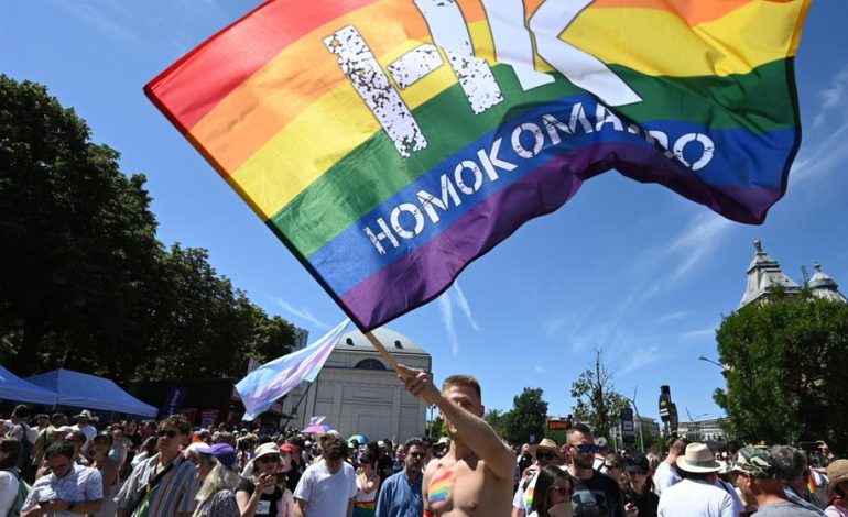 Ungarn hebt Anti-LGBTQ-Gesetz auf
